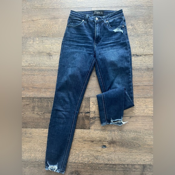 Just Black Women's Dark Blue Skinny Jeans - Picture 2 of 6